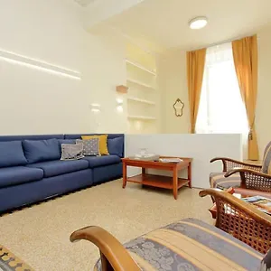 Elegant In The Heart Of Rome-navona Area Appartamento